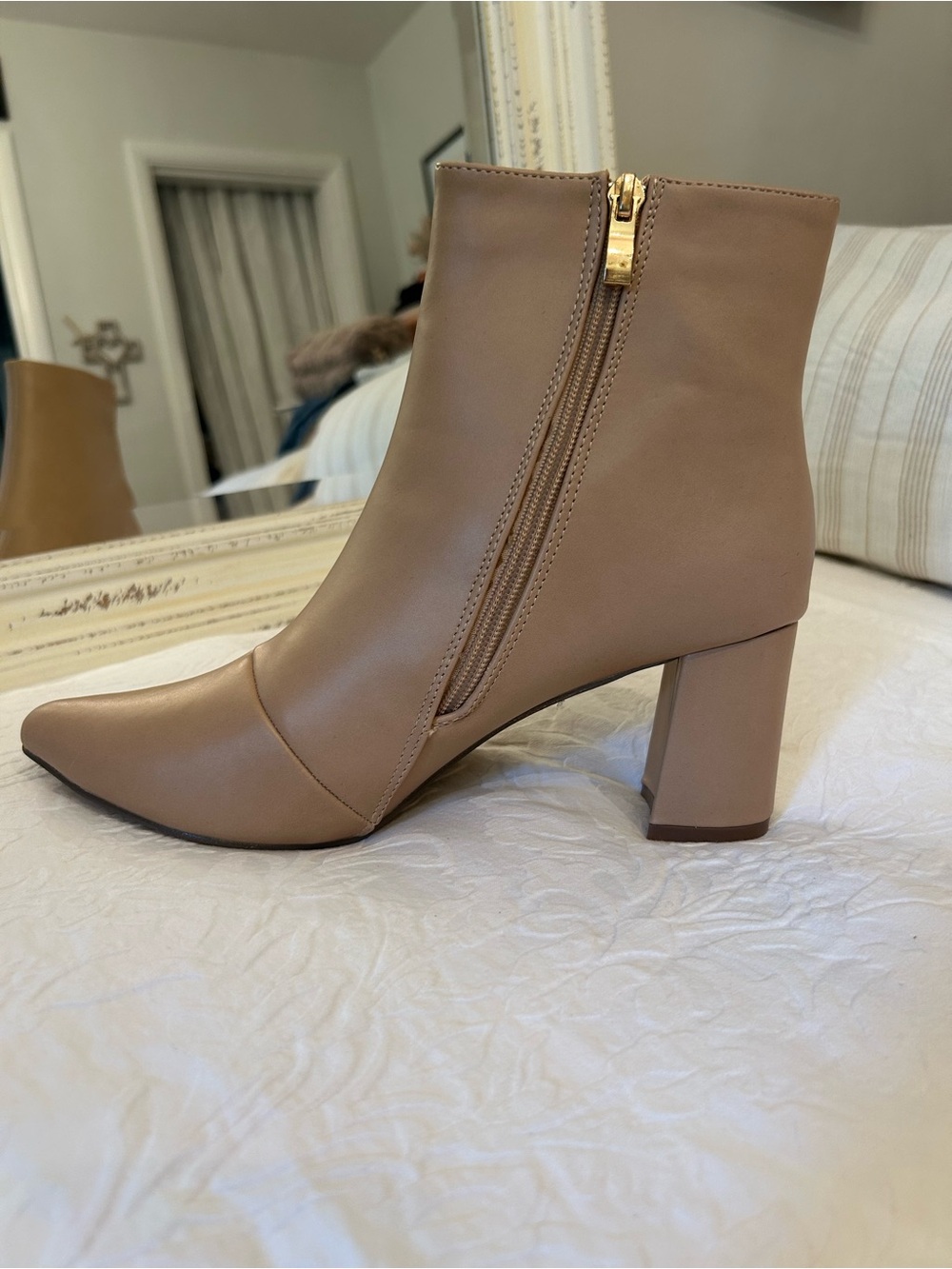 Women's Tan Block Heel Ankle Boots with Side Zip